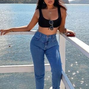 Fashion nova mom jeans size 5